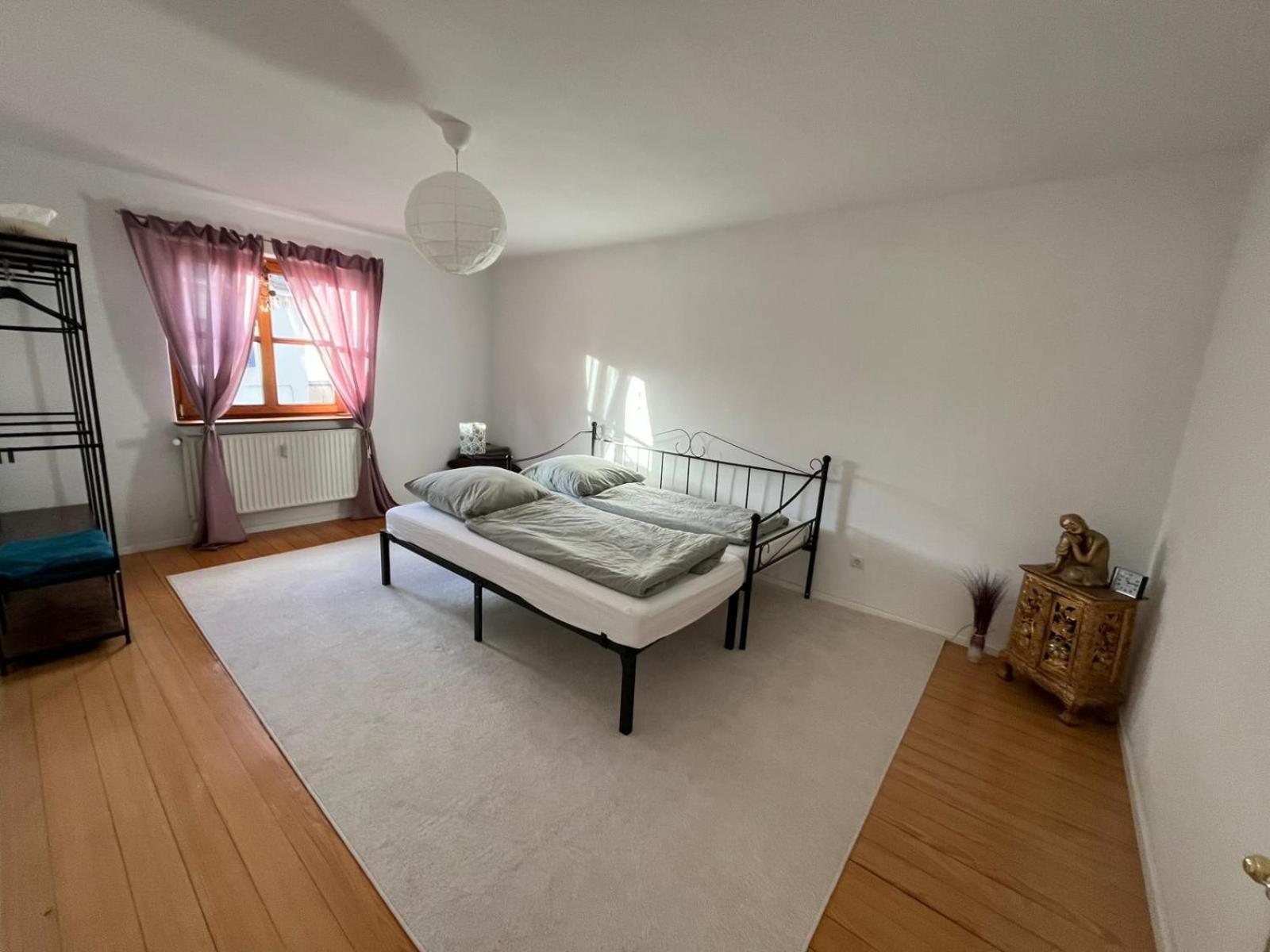 225 N.n. Apartment